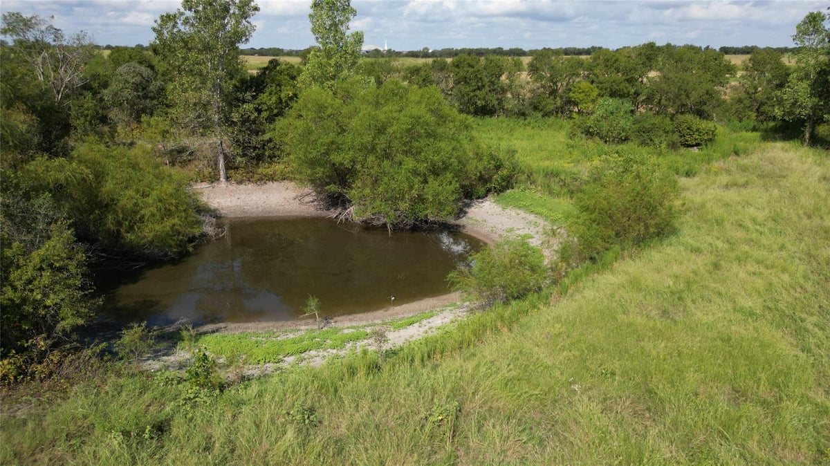 View 1012 E Fm 93 Rd in J R Ranchettes Ph Ii 1012 E Fm 93 Rd - front exterior - Luxury lot in J R Ranchettes Ph Ii, Temple, TX