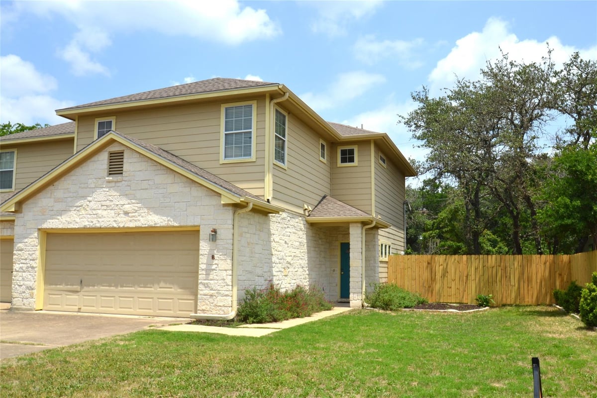 View 1015 Castile RD Unit #B in Castile Road Condo 1015 Castile RD Unit #B - front exterior - Luxury home in Castile Road Condo, Austin, TX