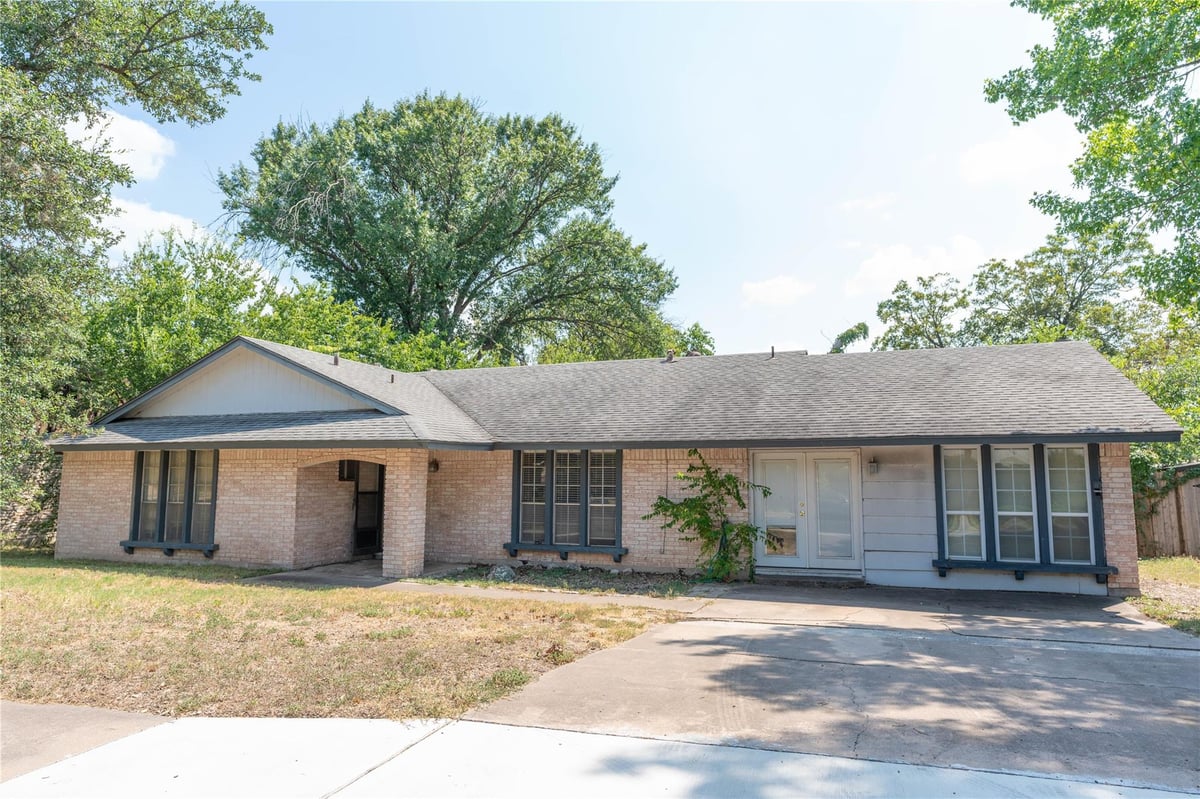View 1017 Cripple Creek DR in Austin 1017 Cripple Creek DR, photo 1, Austin, Austin, TX