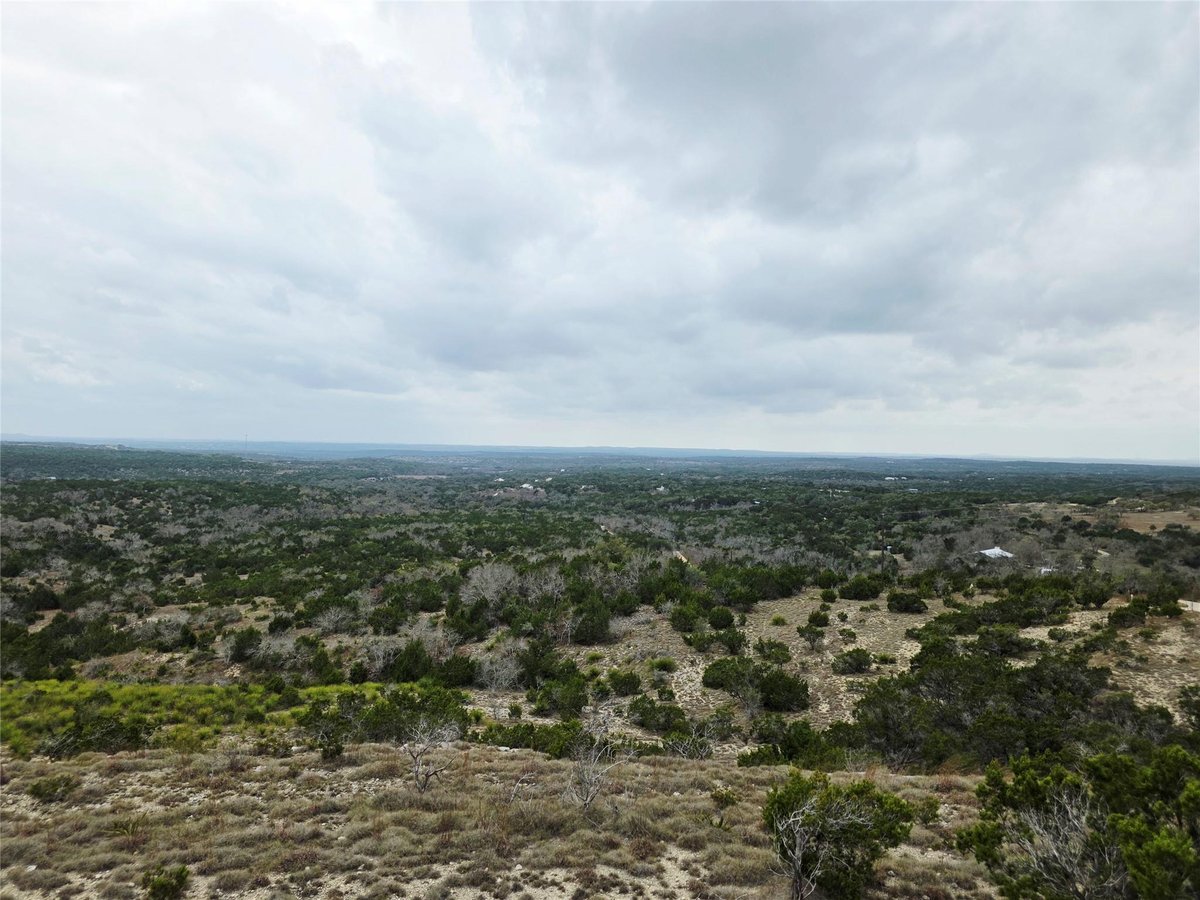 Kitchen at 1017 Montell Rd - Hill Country Ranches, Wimberley, TX