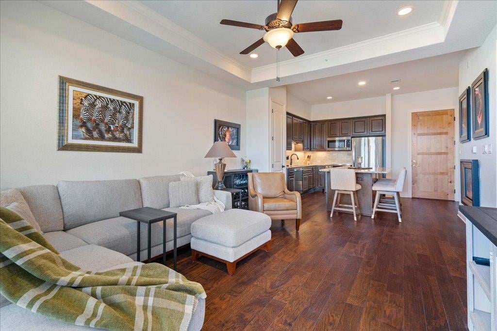 Bathroom at 102 Bella Toscana Ave Unit #1304 - 1 bed 1 bath home