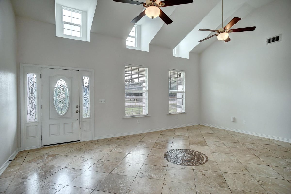 Primary bedroom at 102 W Oak Loop - 3 bed 2 bath home