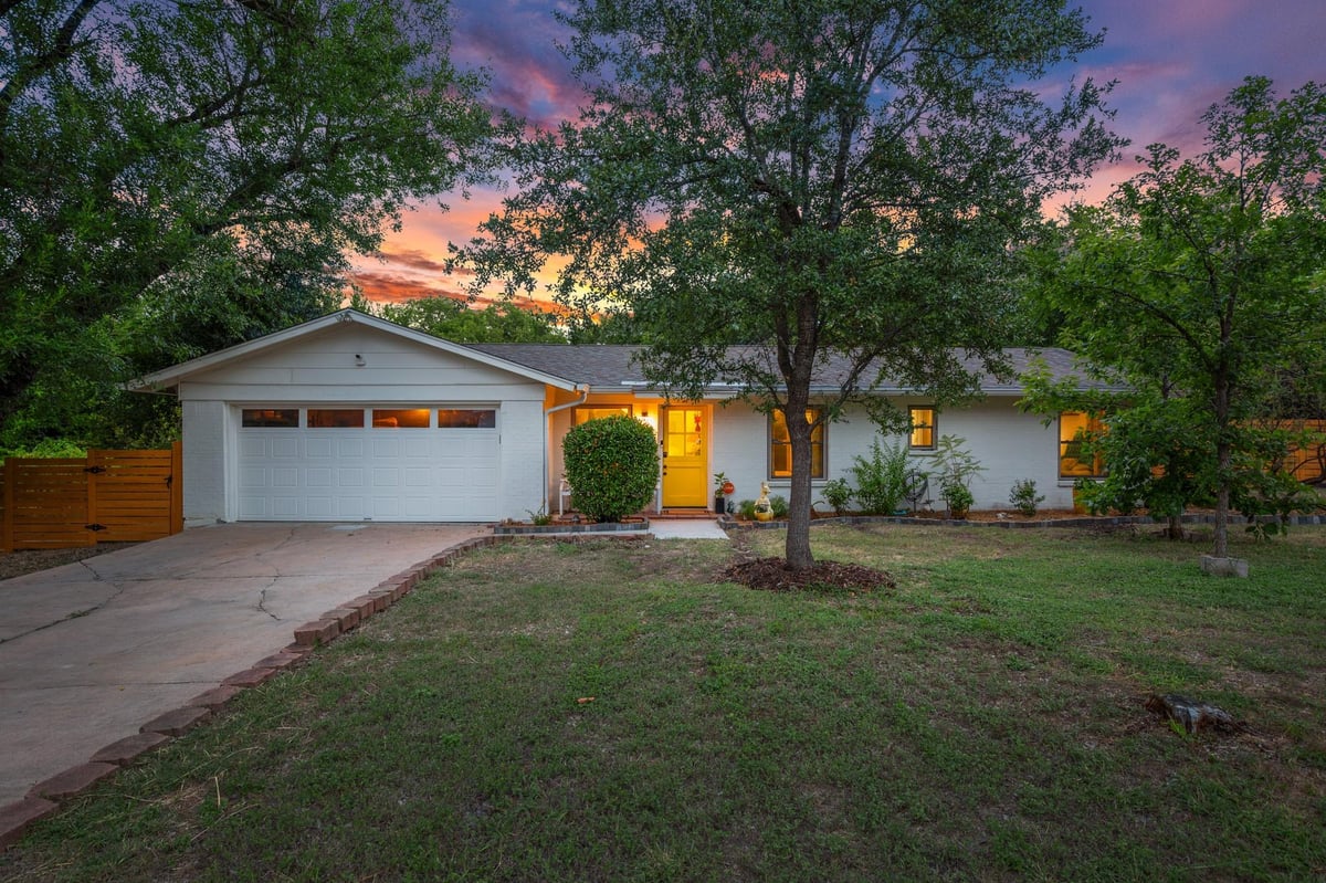 View 10203 Cy Ln in North Acres Sec 03 10203 Cy Ln - front exterior - Luxury home in North Acres Sec 03, Austin, TX