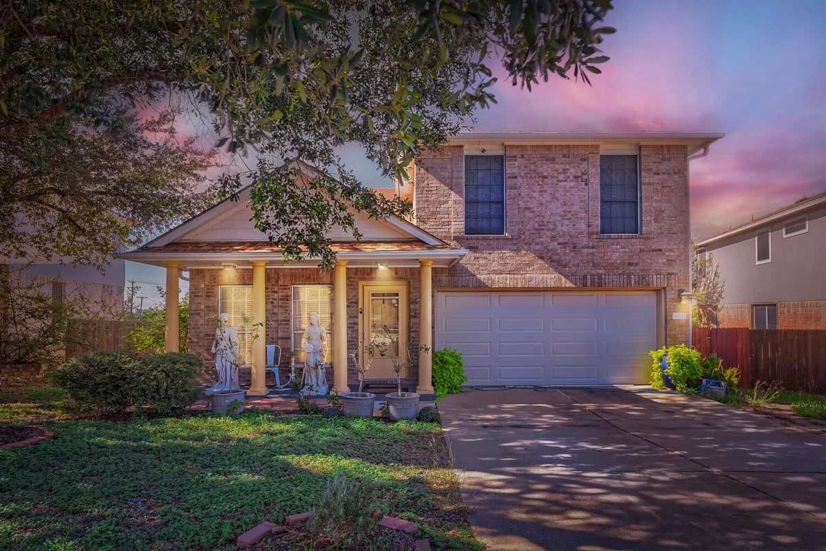 View 1021 Traci Michelle DR in Pflugerville 1021 Traci Michelle DR, photo 1 of 29, Pflugerville, Pflugerville, TX