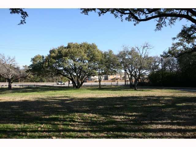 View 10212 Manchaca Rd Unit #G in Wilson W 10212 Manchaca Rd Unit #G - front exterior - Luxury home in Wilson W, Austin, TX