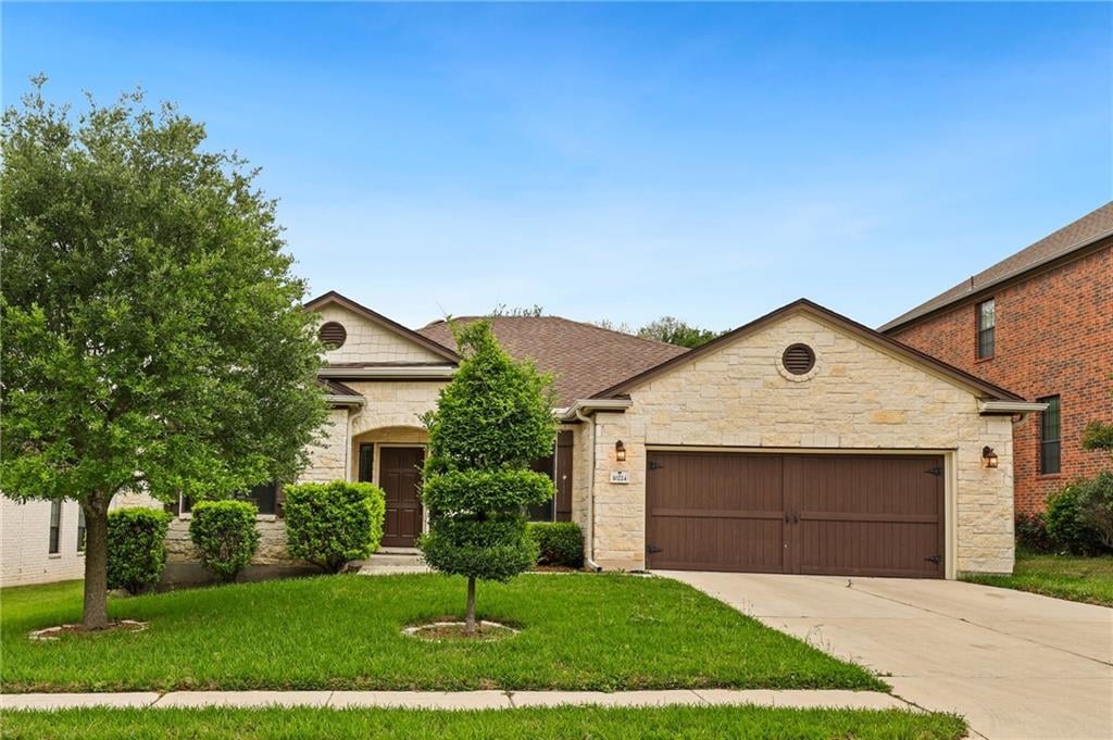 View 10224 Grizzly Oak Dr in Oak At Twin Creeks Sec 03 The 10224 Grizzly Oak Dr - front exterior - Luxury home in Oak At Twin Creeks Sec 03 The, Austin, TX