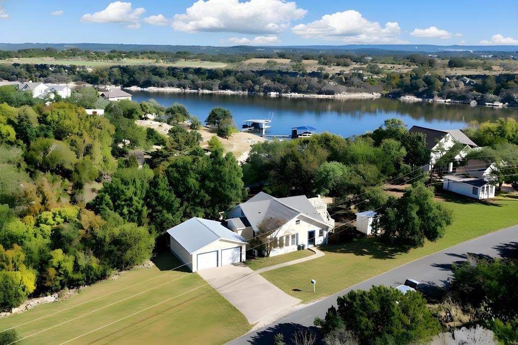 1025 Lake Shore DR - property photo 1 - Luxury home in Laguna Vista, Spicewood, TX