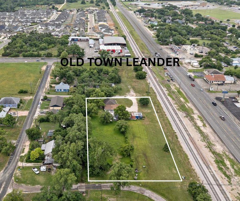 View 103 E Willis St in Leander 103 E Willis St - front exterior - Luxury home in Leander, Leander, TX