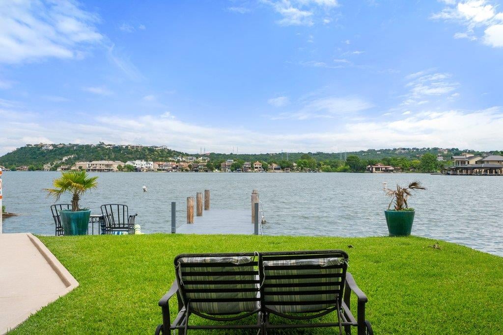 103 Island DR Unit #2 - front exterior - Luxury home in Portofina, Horseshoe Bay, TX