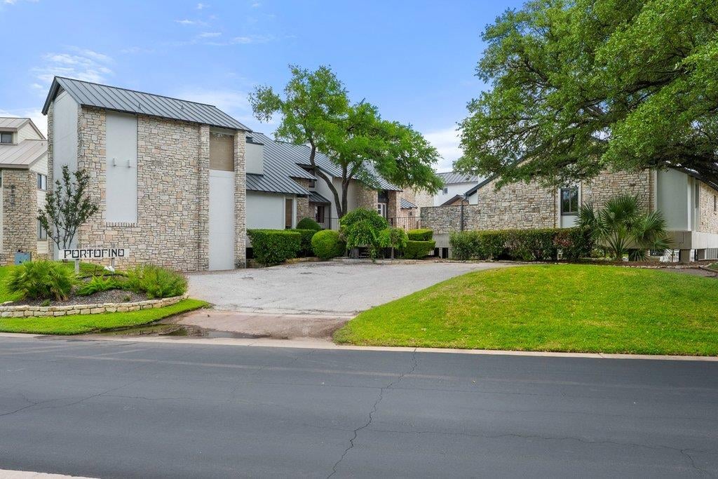 View 103 Island DR Unit #2 in Portofina 103 Island DR Unit #2 - property photo 1 - Luxury home in Portofina, Horseshoe Bay, TX