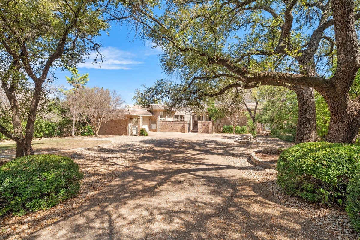 View 103 Melody St in Lakeway Sec 17 103 Melody St - front exterior - Luxury home in Lakeway Sec 17, Austin, TX