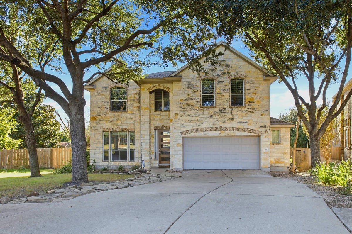 103 Paul Azinger DR, photo 1 of 36, Round Rock, TX