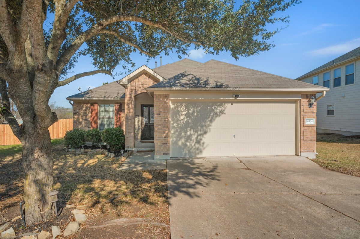 View 10304 Lone Pine LN in Zachary Scott Sec 01 10304 Lone Pine LN - property photo 1 - Luxury home in Zachary Scott Sec 01, Austin, TX