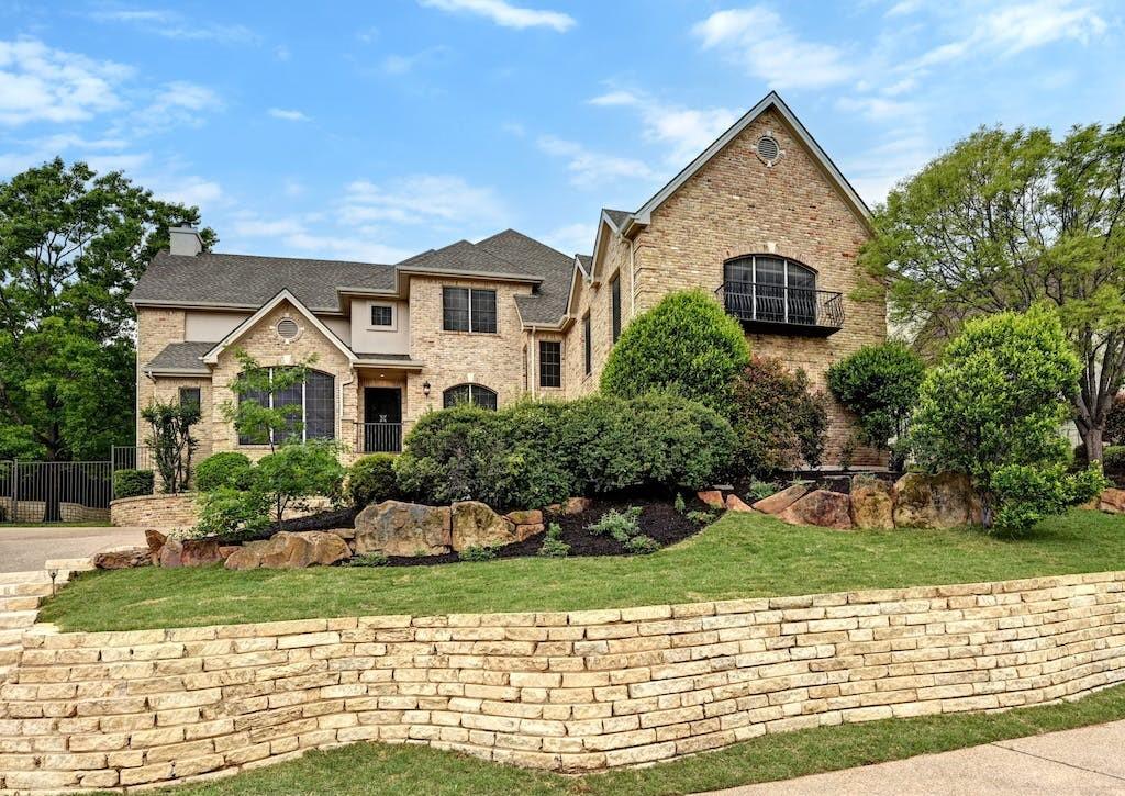 View 10313 Indigo Broom LOOP in Senna Hills Sec 01-B 10313 Indigo Broom LOOP - property photo 1 - Luxury home in Senna Hills Sec 01-B, Austin, TX