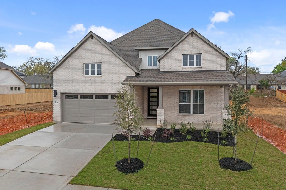 Living area at 1032 Sonata Pl - 4 bed 3 bath home