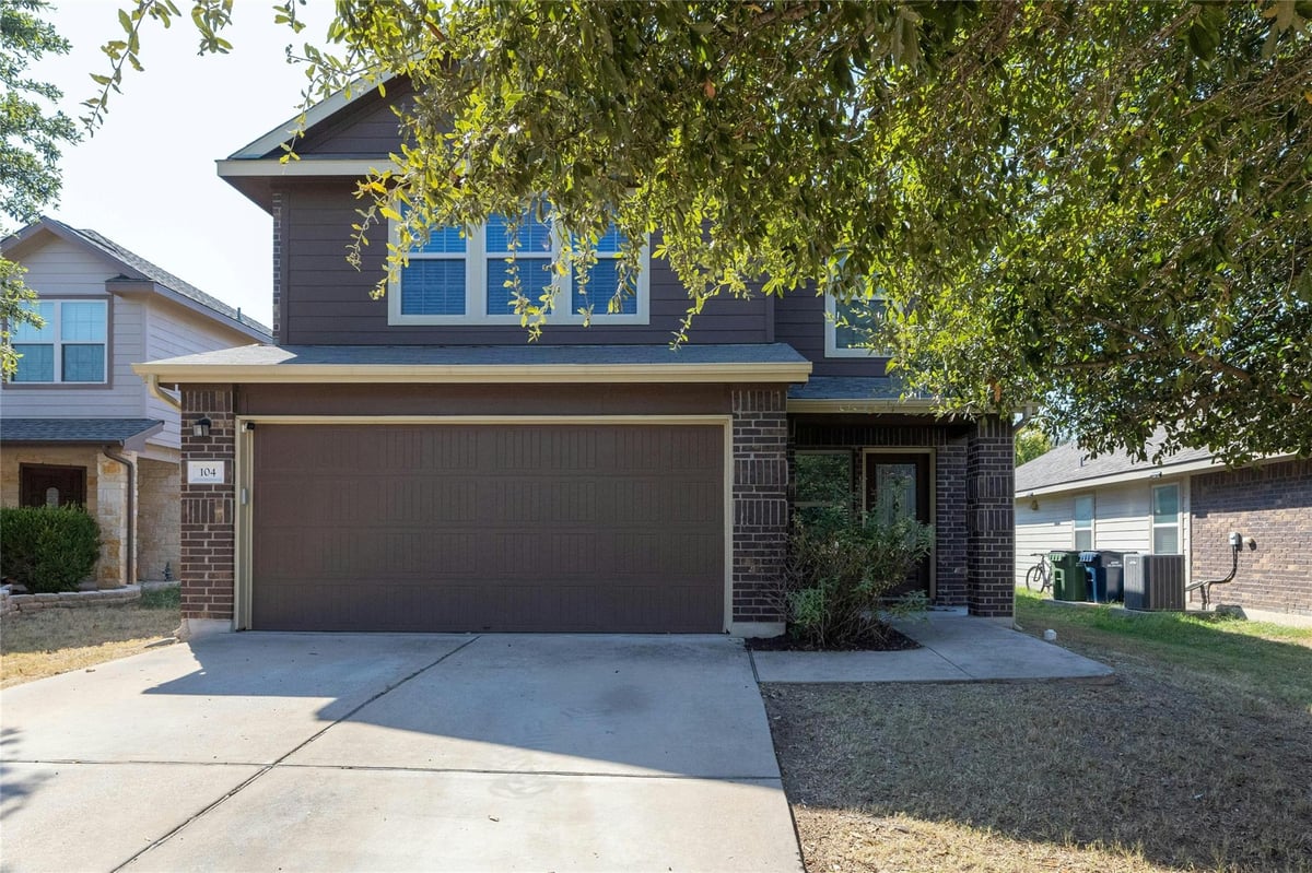 View 104 Bufflehead Ln in Summerlyn 104 Bufflehead Ln - property photo 1 - Luxury home in Summerlyn, Leander, TX