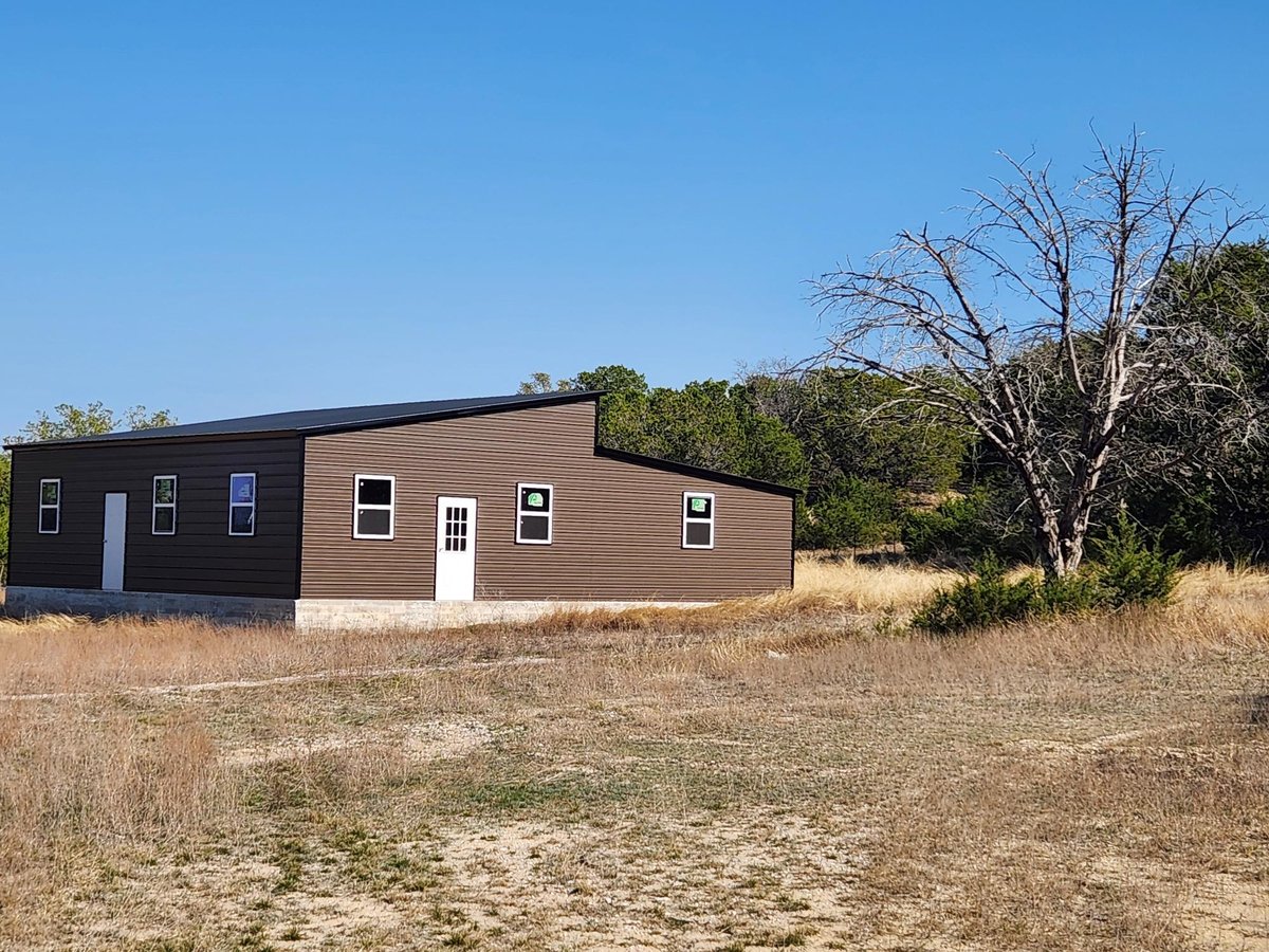 View 104 Riparian Elm Rd in Shin Oak Bend 104 Riparian Elm Rd - front exterior - Luxury lot in Shin Oak Bend, Burnet, TX