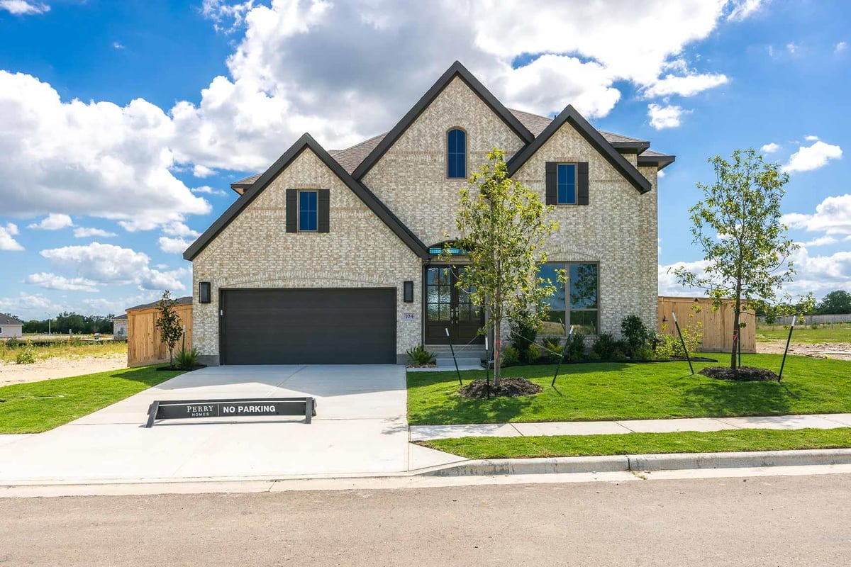 View 104 Snakeroot TRL in Nolina 104 Snakeroot TRL - front exterior - Luxury home in Nolina, Georgetown, TX