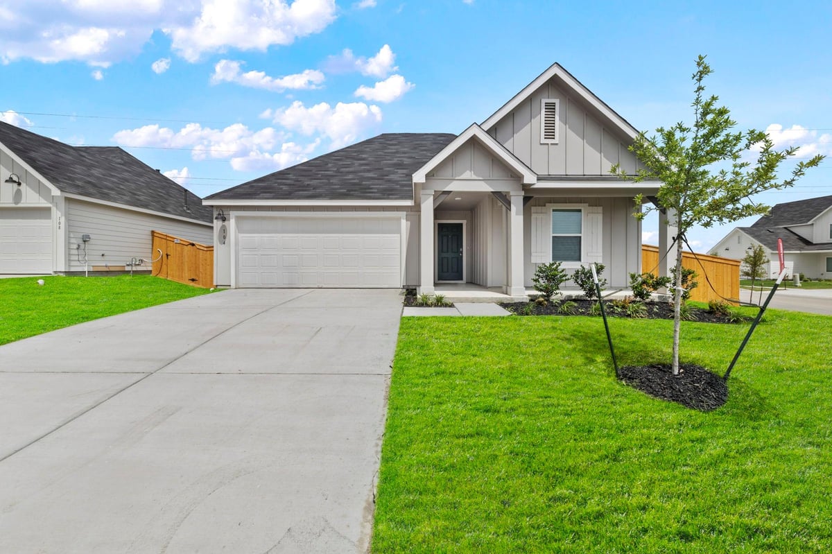 View 104 Wagner Way in Trace Sub Pa 13 Sec E 104 Wagner Way - front exterior - Luxury home in Trace Sub Pa 13 Sec E, San Marcos, TX