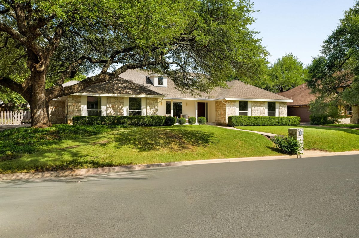 View 10403 Weller DR in Spicewood At Balcones Villages 10403 Weller DR - property photo 1 - Luxury home in Spicewood At Balcones Villages, Austin, TX
