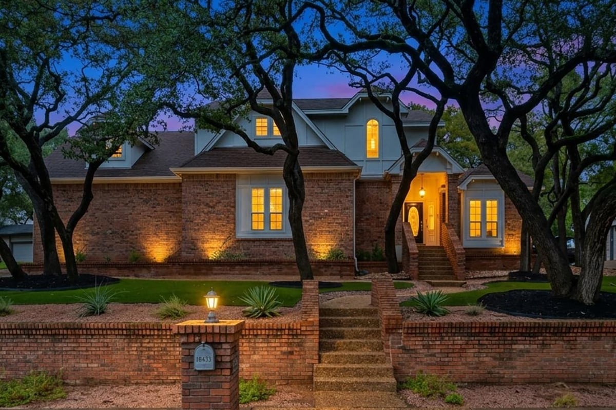 View 10405 Lockerbie DR in Austin 10405 Lockerbie DR, photo 1 of 25, Austin, Austin, TX