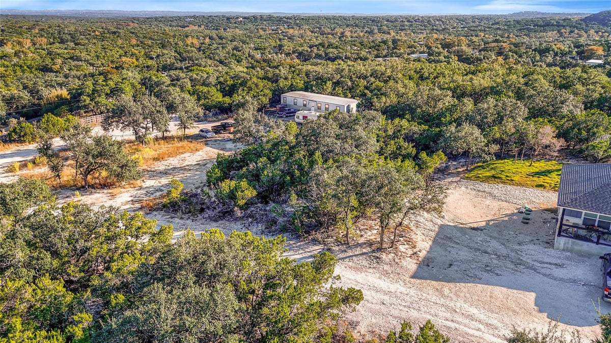 View 1044 Ken Wayne Dr in Lake Of The Hills Estates 1044 Ken Wayne Dr - front exterior - Luxury lot in Lake Of The Hills Estates, Spring Branch, TX