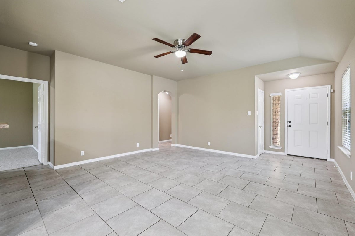 Primary bedroom at 105 Casita Cv - 3 bed 2 bath home