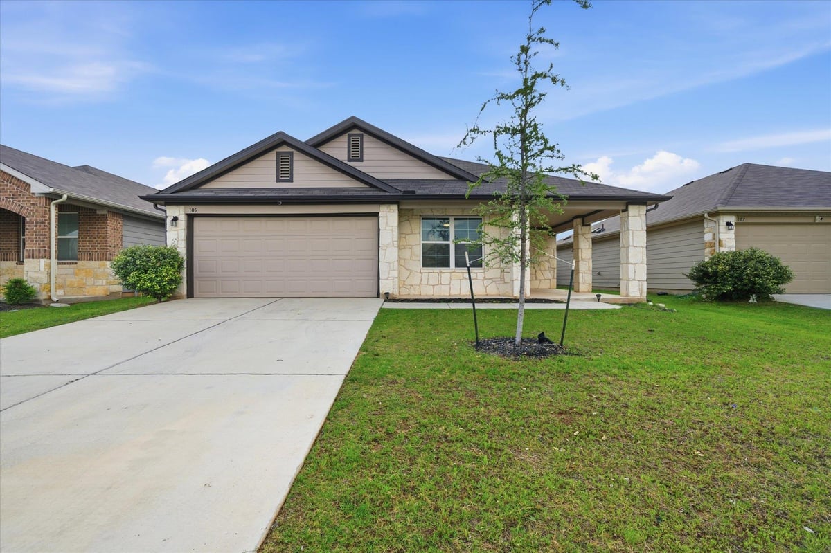 View 105 Krause Springs DR in Southgate Ph 4 105 Krause Springs DR - front exterior - Luxury home in Southgate Ph 4, Hutto, TX