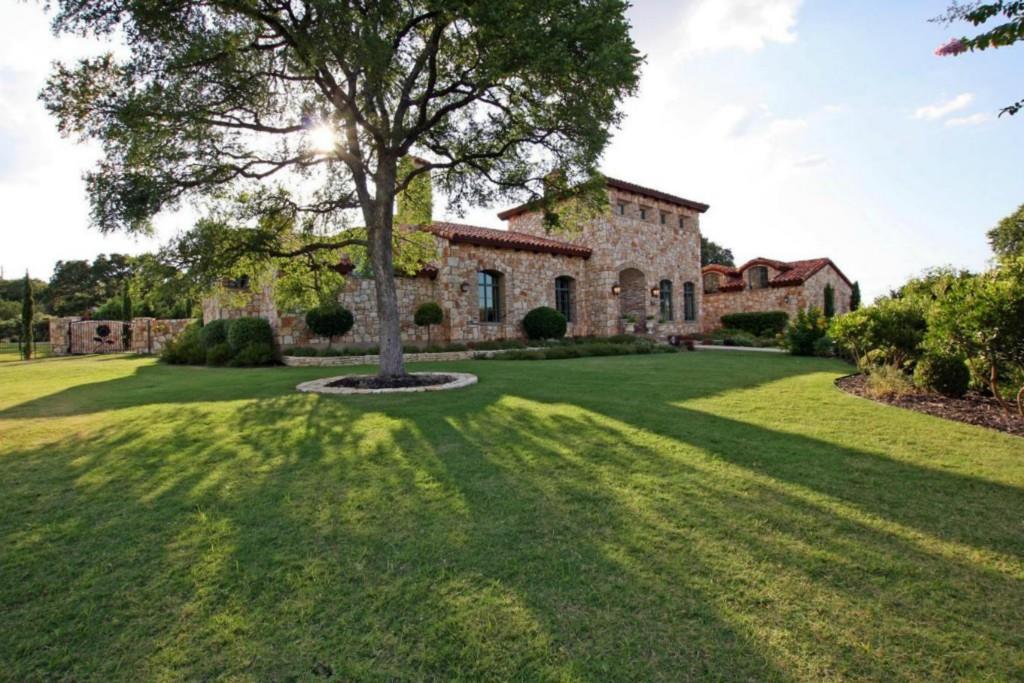 View 105 La Strada Cir in Bella Montagna 105 La Strada Cir - front exterior - Luxury home in Bella Montagna, Austin, TX