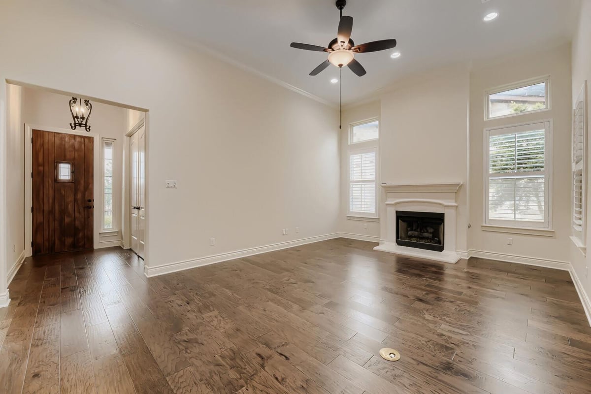 Living area at 105 Lucia Cir Unit #1 - 2 bed 2 bath home