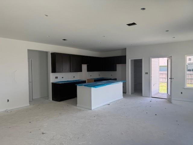 Living area at 105 Wagon Spoke Way - 5 bed 3 bath home