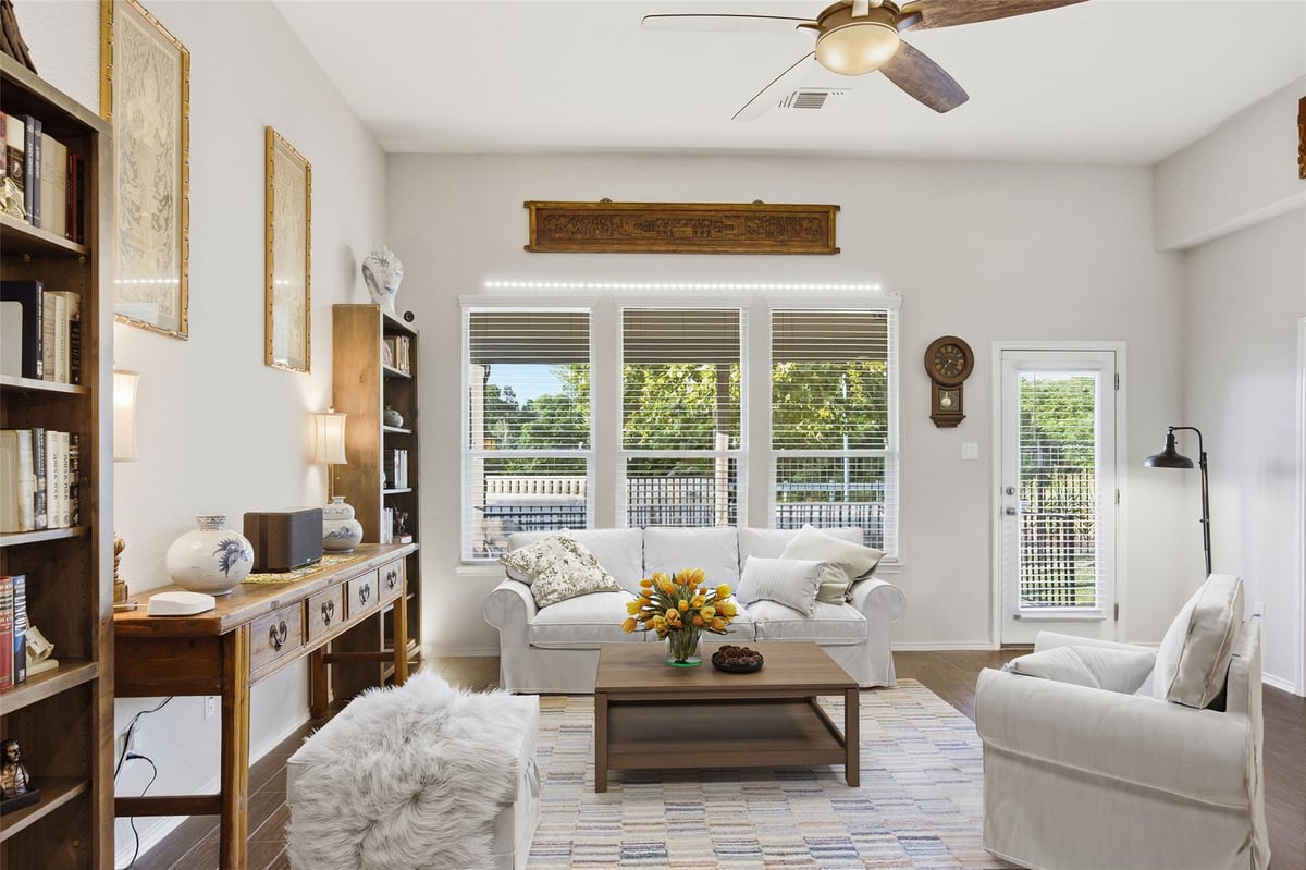 1050 Kenney Fort XING Unit #13, photo 1 of 32, Round Rock, Round Rock, TX
