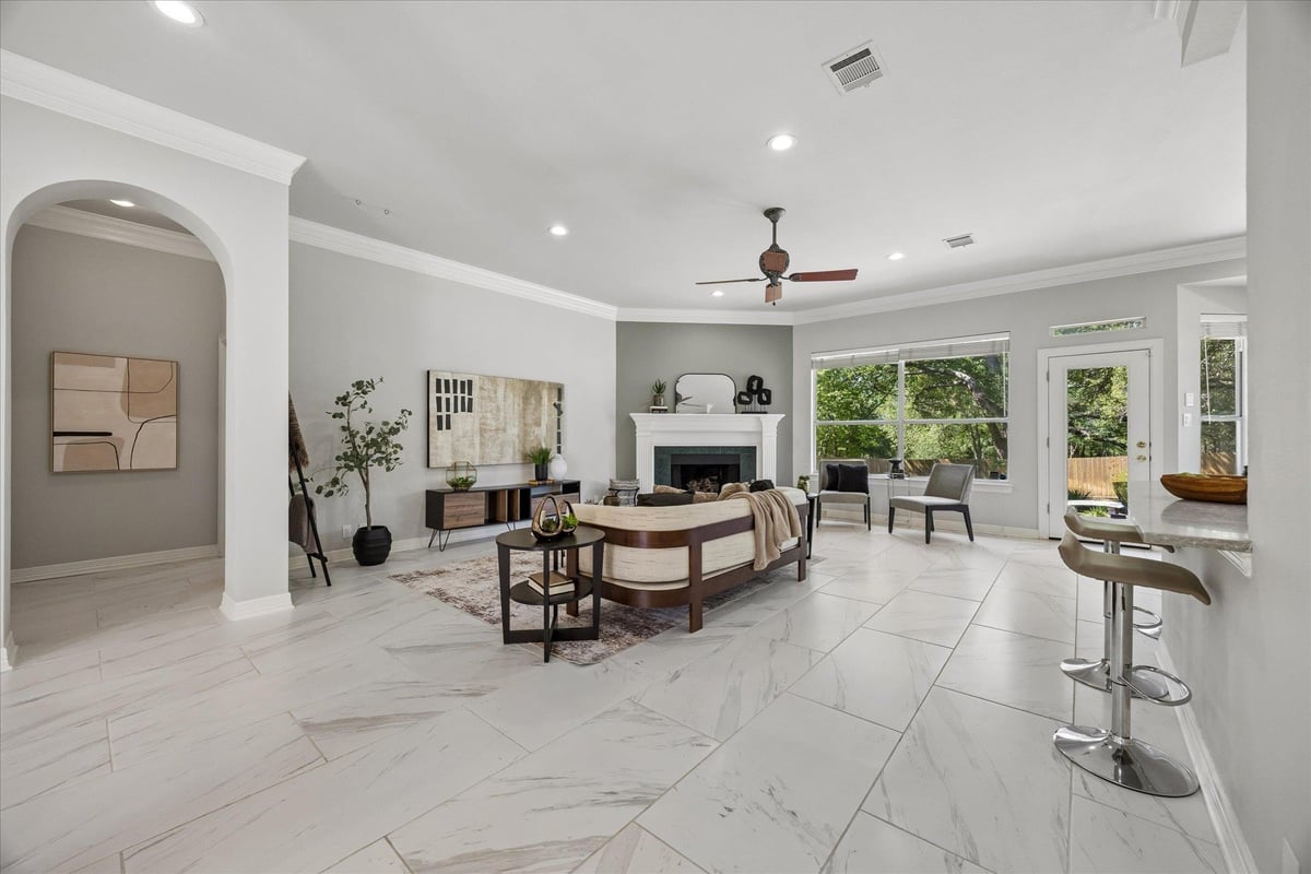 Kitchen at 10501 Oak View Dr - 4 bed 3 bath home