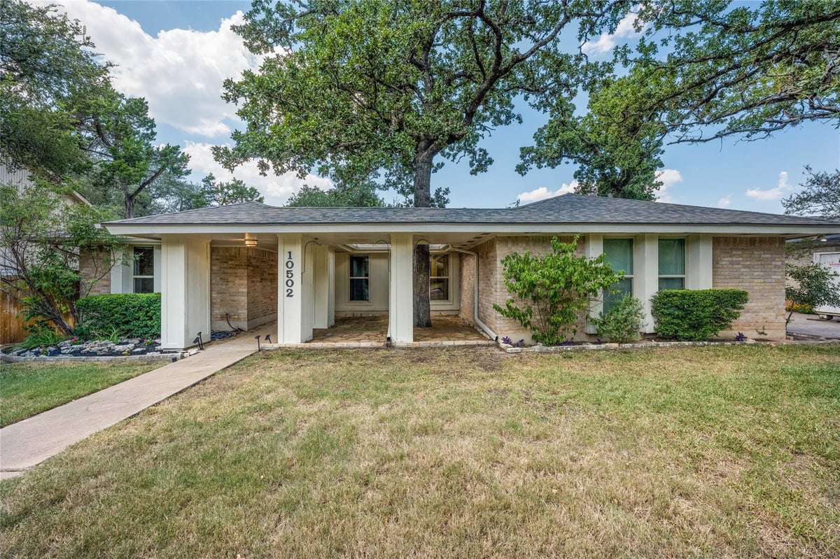 View 10502 Spicewood PKWY in Austin 10502 Spicewood PKWY, photo 1, Austin, Austin, TX