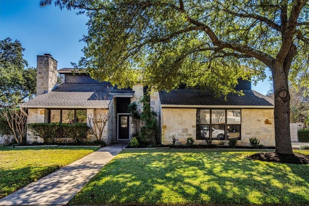 View 10511 Loring Dr in Spicewood At Balcones Villages 10511 Loring Dr - front exterior - Luxury home in Spicewood At Balcones Villages, Austin, TX