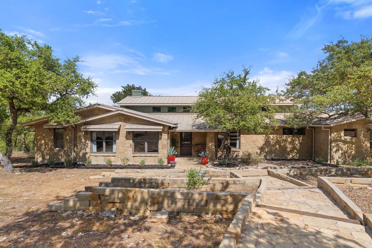 View 10598 Davy Crockett DR in Austin 10598 Davy Crockett DR, photo 1 of 37, Austin, Austin, TX