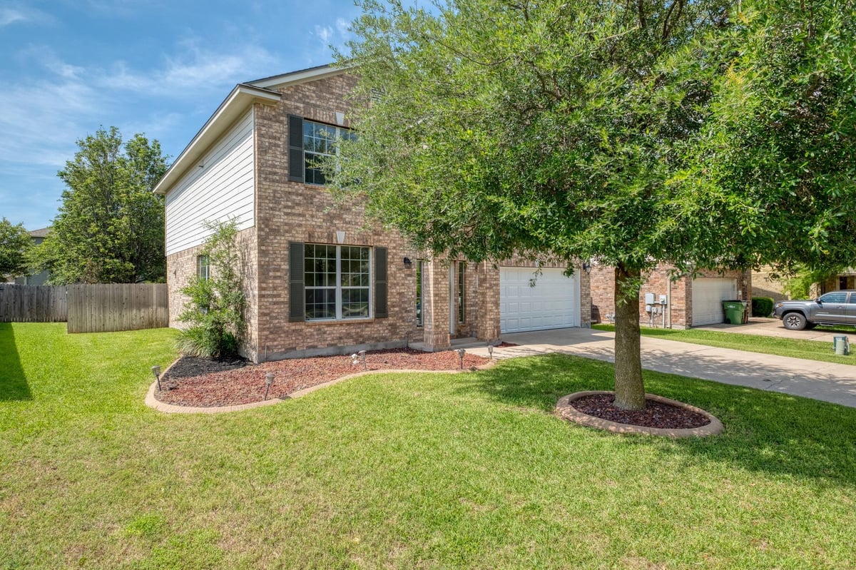 View 106 Justin Leonard DR in Forest Creek Sec 34 106 Justin Leonard DR - front exterior - Luxury home in Forest Creek Sec 34, Round Rock, TX