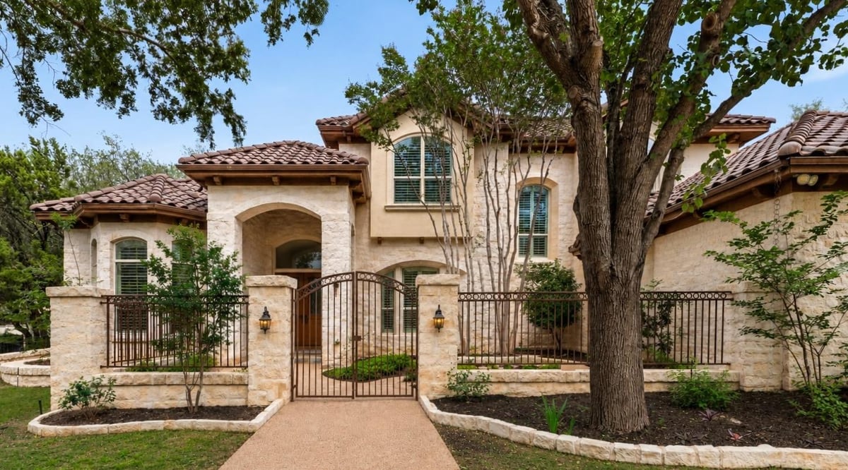 View 106 Lakeway Hills CV in Estates Lakeway Hills Sec 03 106 Lakeway Hills CV - front exterior - Luxury home in Estates Lakeway Hills Sec 03, Lakeway, TX