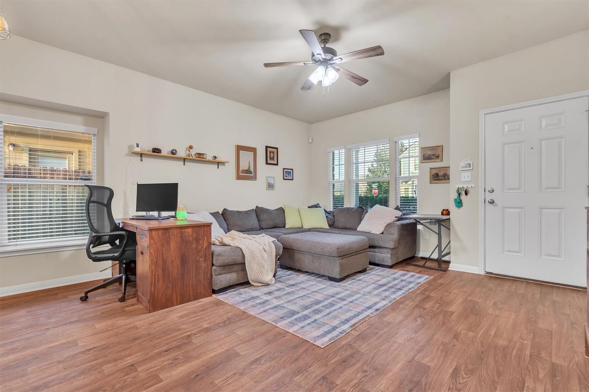 Kitchen at 106 Preston Trl - 2 bed 2 bath home