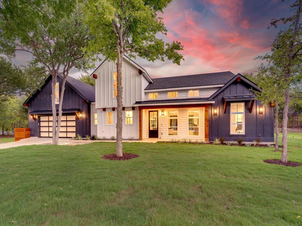 View 10601 Oak Valley Ct in Scenic Brook Estates Sec 1 Ph 10601 Oak Valley Ct - front exterior - Luxury home in Scenic Brook Estates Sec 1 Ph, Austin, TX