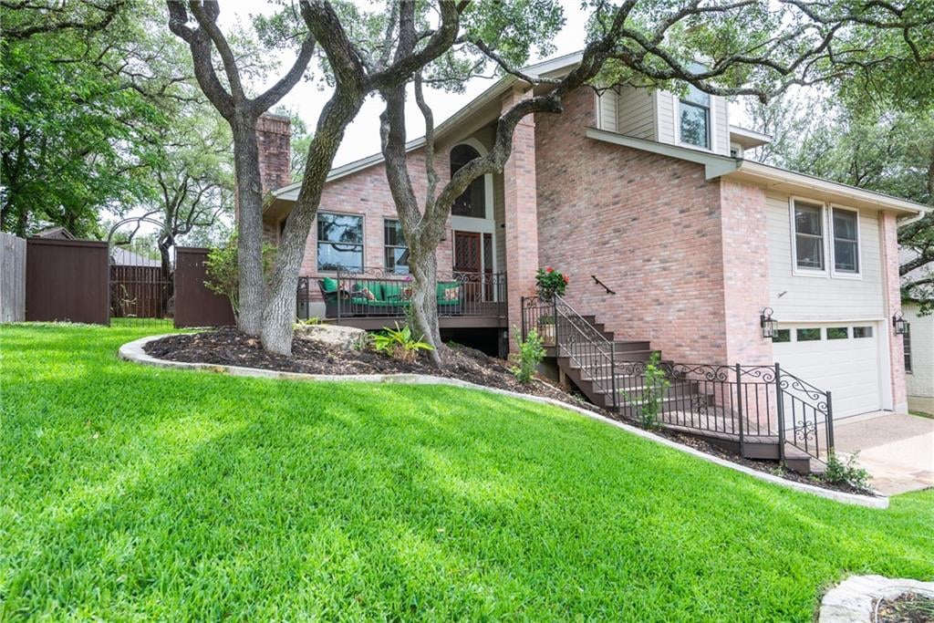 View 10613 Scotland Well Dr in Park At Spicewood Spgs Ph 10613 Scotland Well Dr - front exterior - Luxury home in Park At Spicewood Spgs Ph, Austin, TX