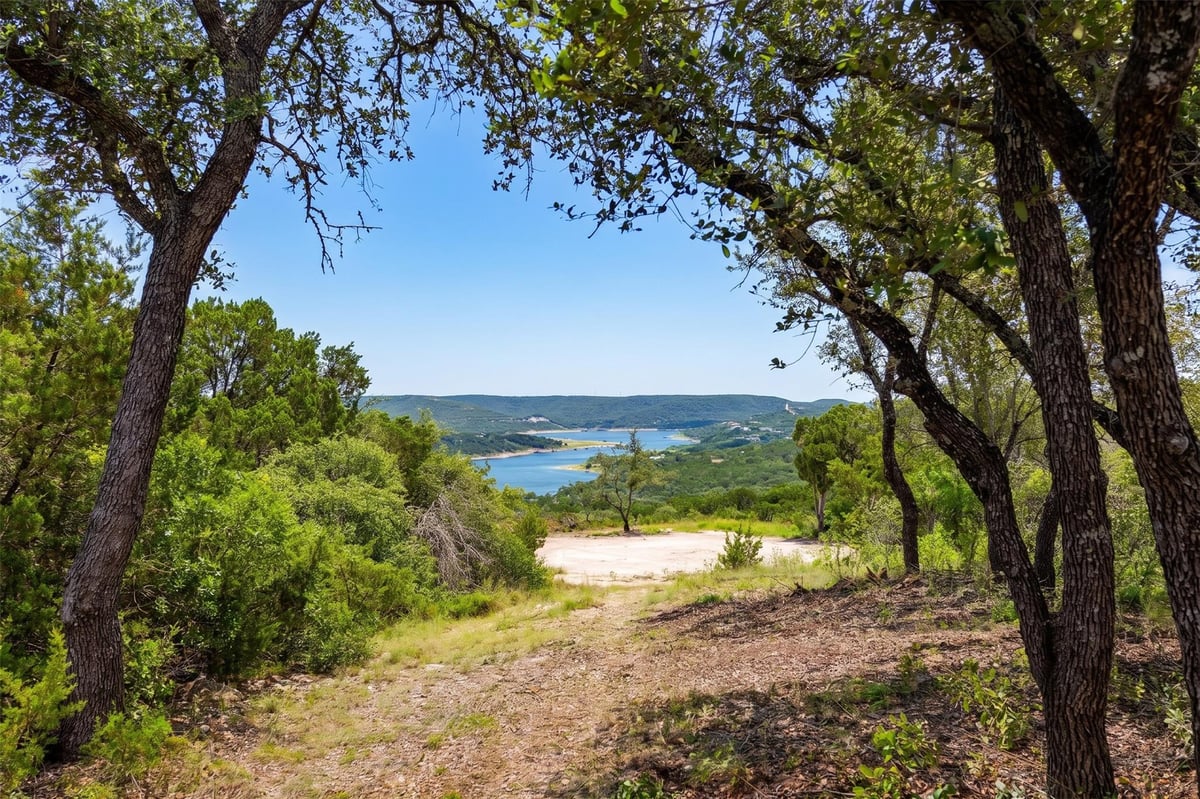 View 10614 Deer Canyon RD in Panoramic Hills 10614 Deer Canyon RD - front exterior - Luxury home in Panoramic Hills, Jonestown, TX