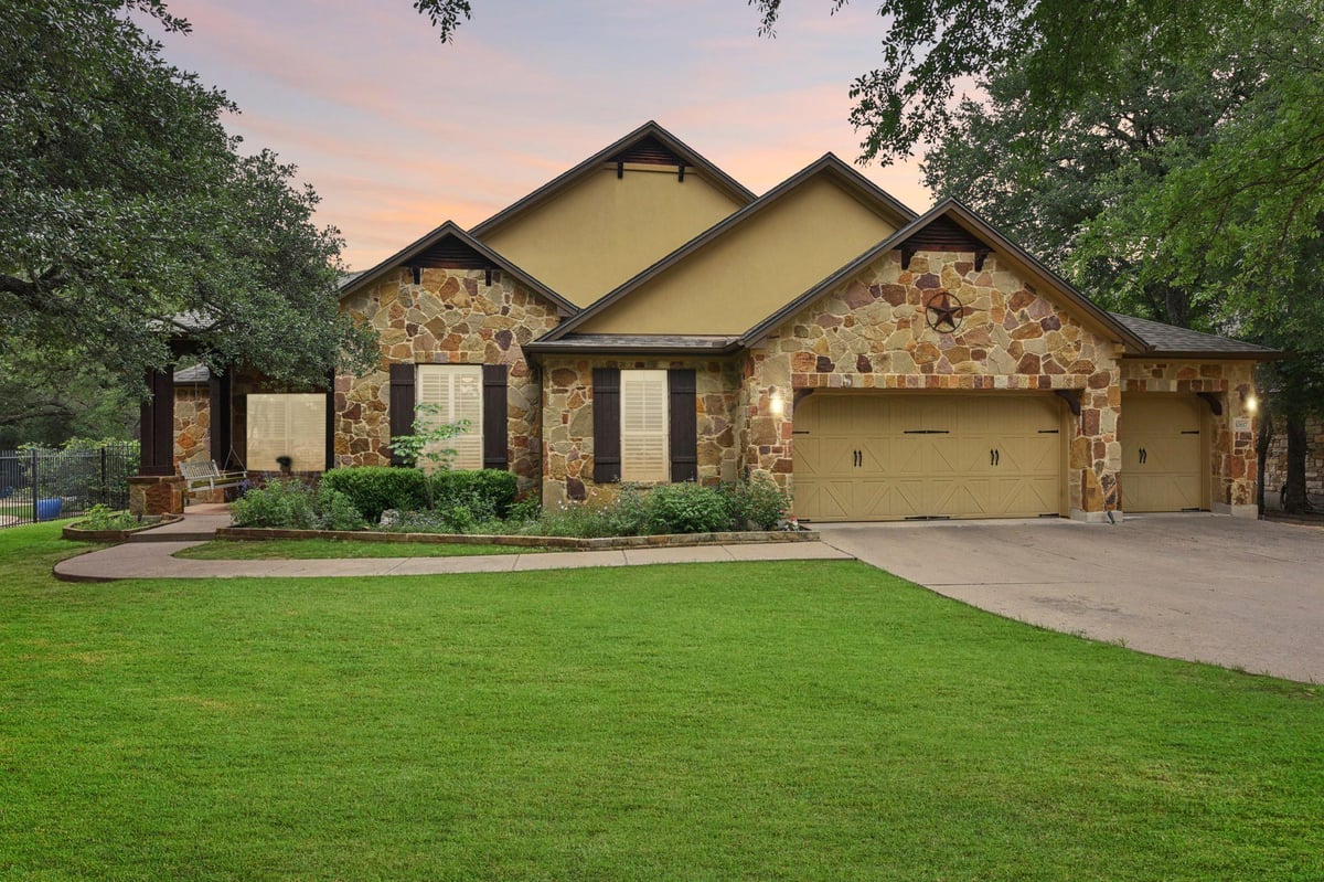 View 10617 Camillia Blossom LN in Brodie Spgs 02 Ph 01 10617 Camillia Blossom LN - property photo 1 - Luxury home in Brodie Spgs 02 Ph 01, Austin, TX