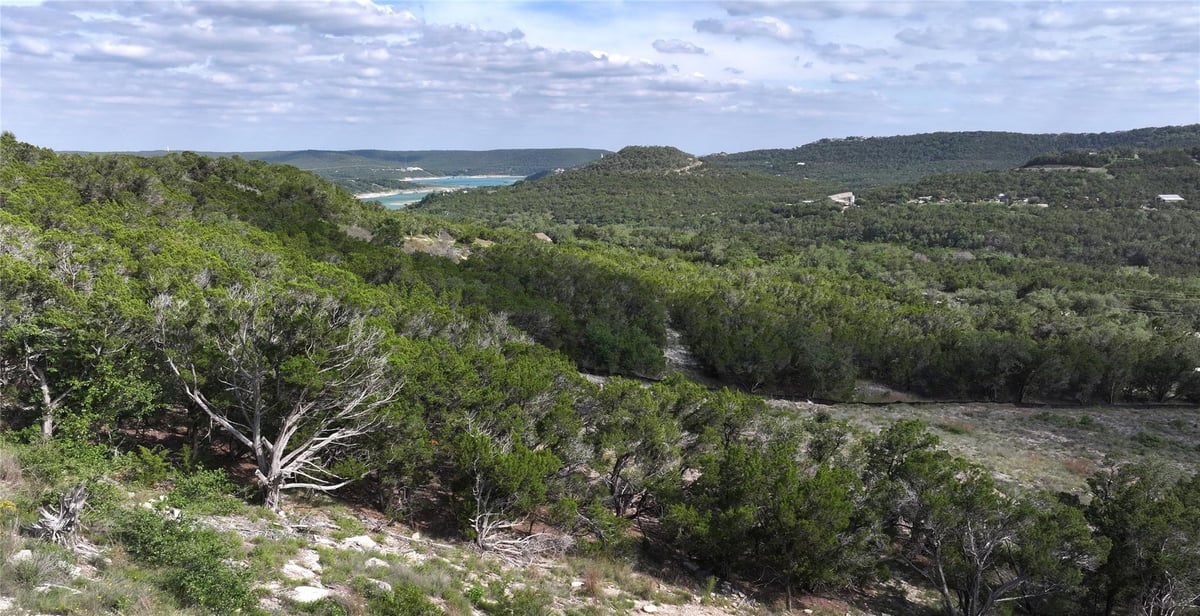 Living area at 10644 Deer Canyon Rd - Panoramic Hills Rev Of A P, Jonestown, TX