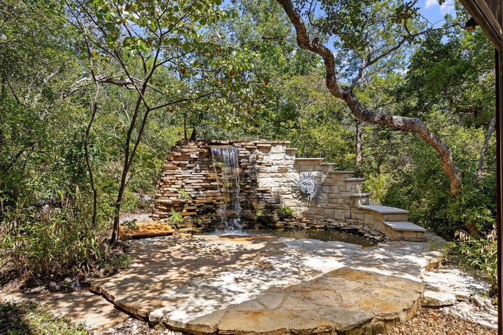 View 10657 Floral Park Dr in Austin Hills, Great Hills Area 10657 Floral Park Dr - front exterior - Luxury home in Austin Hills, Great Hills Area, Austin, TX