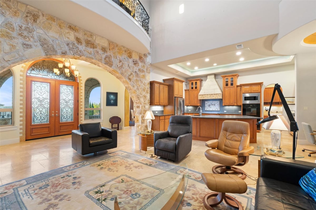 Primary bedroom at 107 Caicos Cv - 5 bed 4 bath home