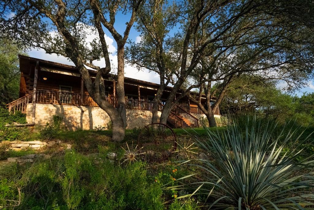 View 107 CEDAR SPRINGS Dr in CEDAR SPRINGS 107 CEDAR SPRINGS Dr - front exterior - Luxury home in CEDAR SPRINGS, Wimberley, TX