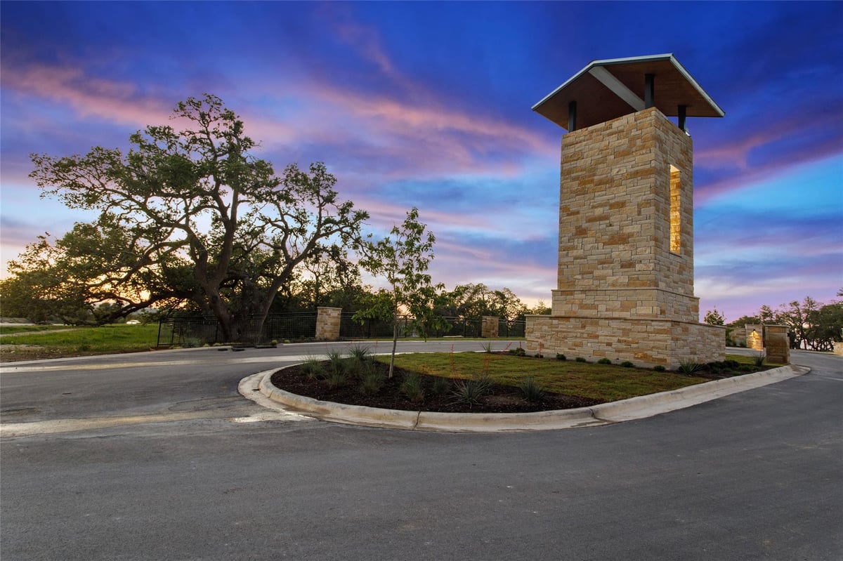 View 107 E. Flying Owl DR in Legacy Hills 107 E. Flying Owl DR - front exterior - Luxury lot in Legacy Hills, Johnson City, TX