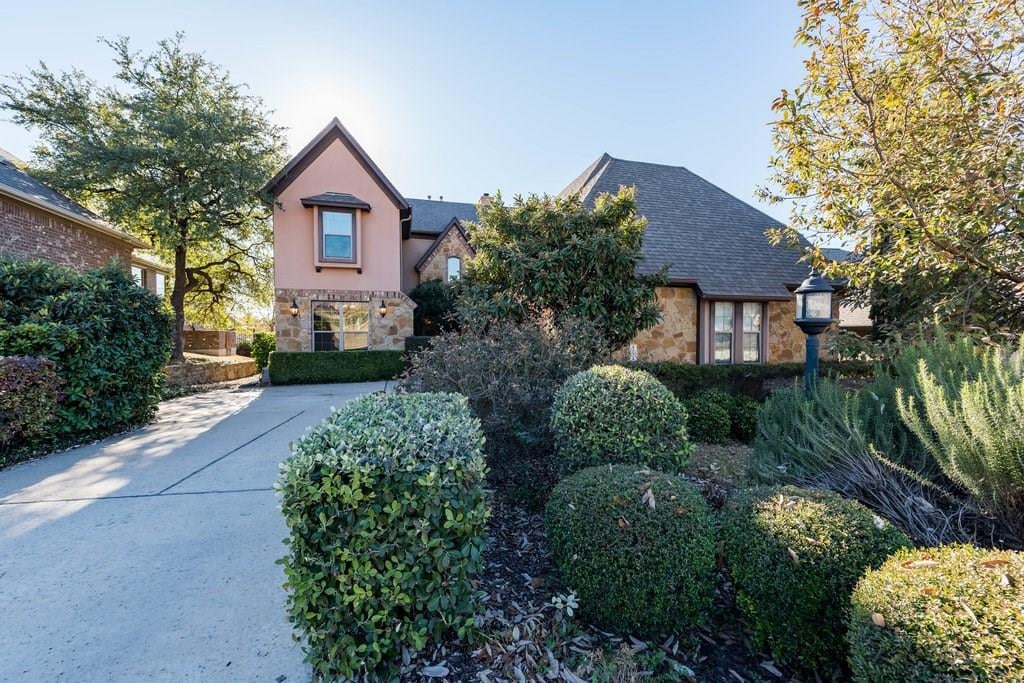 View 107 Lombardia Dr in North Lakeway Village Sec 03 107 Lombardia Dr - front exterior - Luxury home in North Lakeway Village Sec 03, Austin, TX