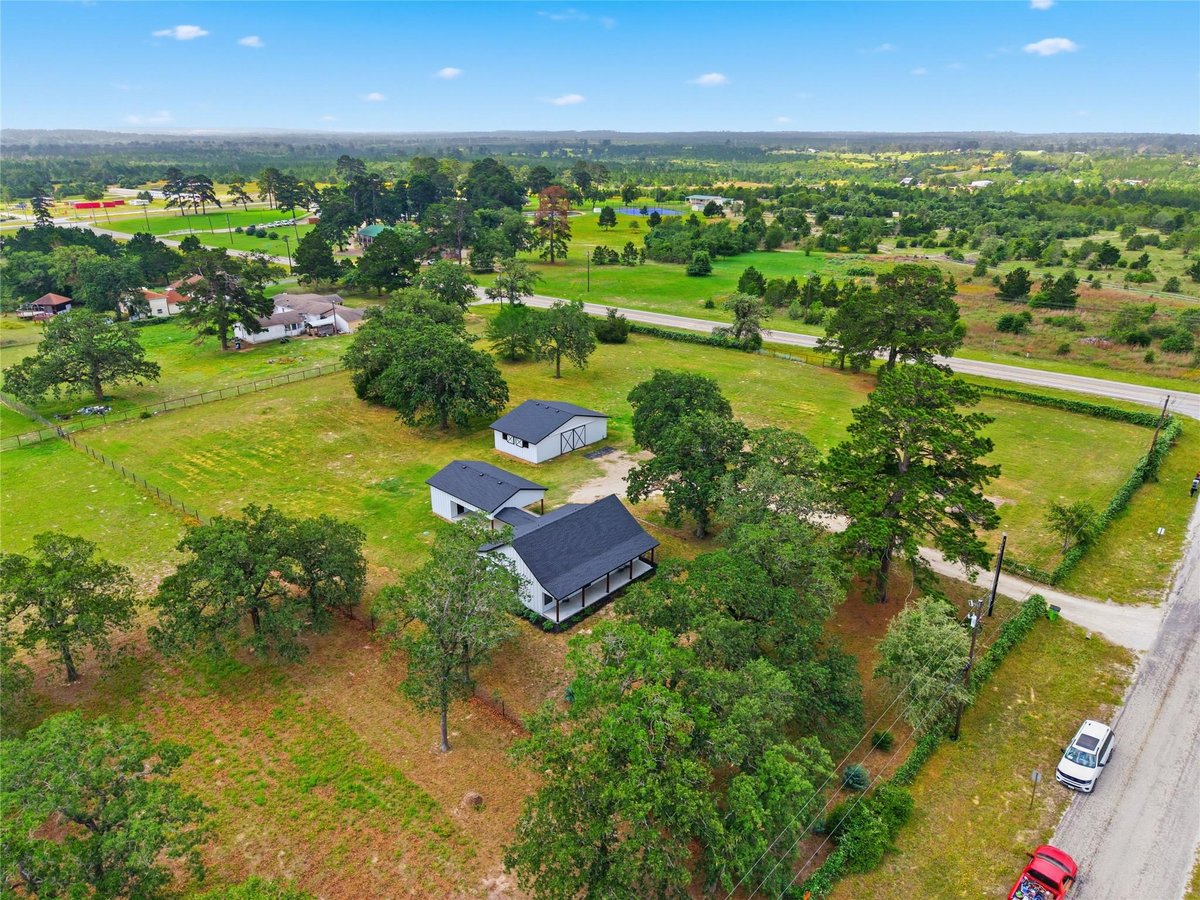 107 Longhorn DR - front exterior - Luxury home in Circle D, Bastrop, TX